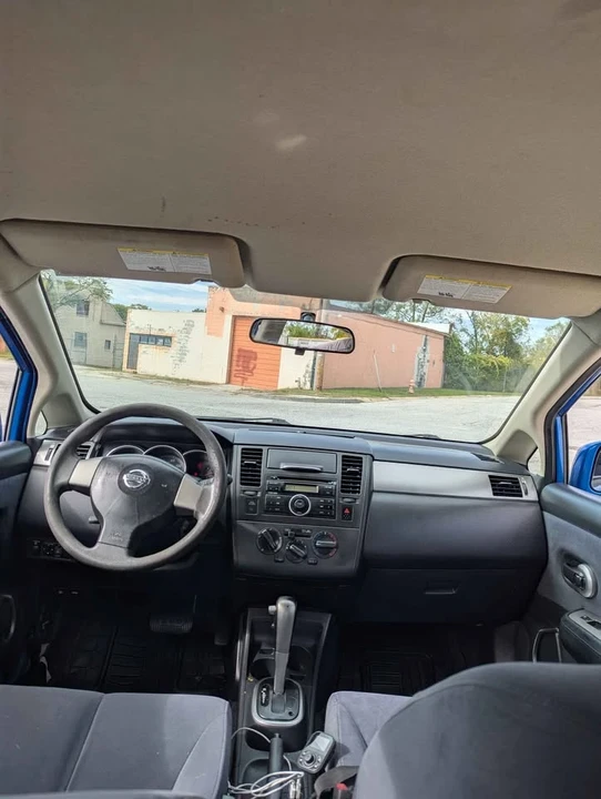 2007 Nissan Versa - Image 10 of 10