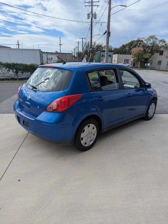 2007 Nissan Versa - Image 5 of 10