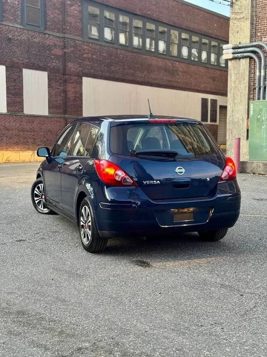 2007 Nissan Versa - Image 16 of 16