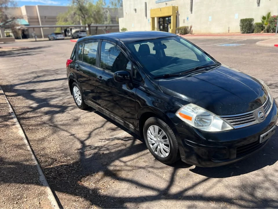 2007 Nissan Versa - Image 8 of 11