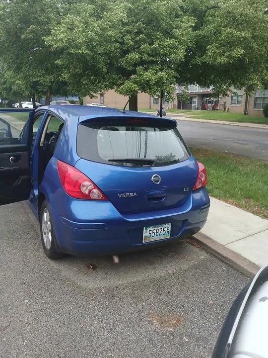 2007 Nissan Versa - Image 6 of 6
