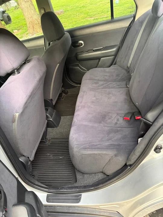 2007 Nissan Versa - Image 6 of 6
