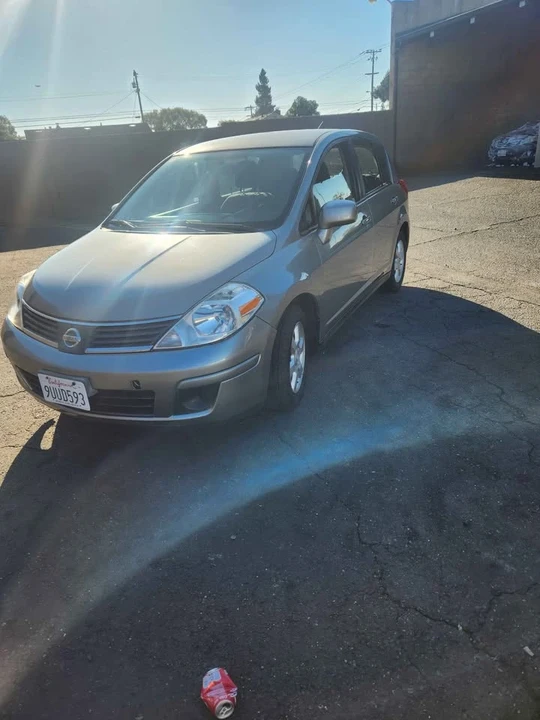 2007 Nissan Versa - Image 13 of 13