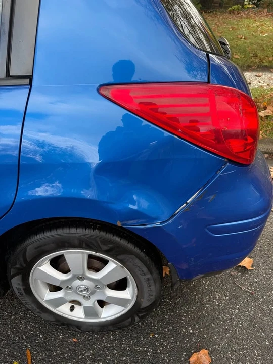 2007 Nissan Versa - Image 8 of 19