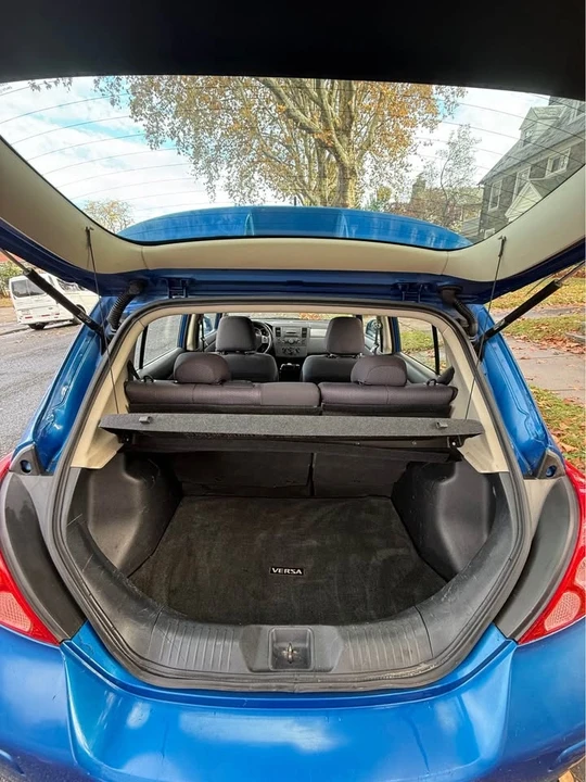 2007 Nissan Versa - Image 11 of 19