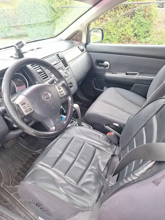 2007 Nissan Versa - Image 4 of 4