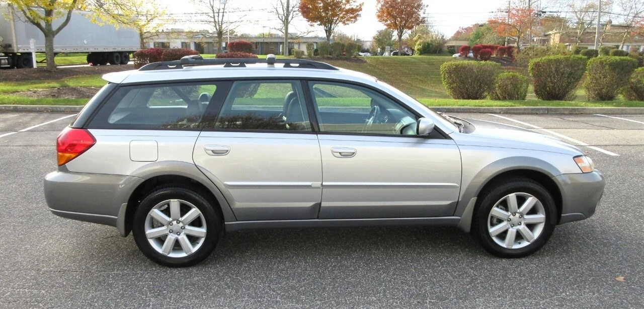 2007 Subaru Outback 3rd Gen - Image 12 of 21