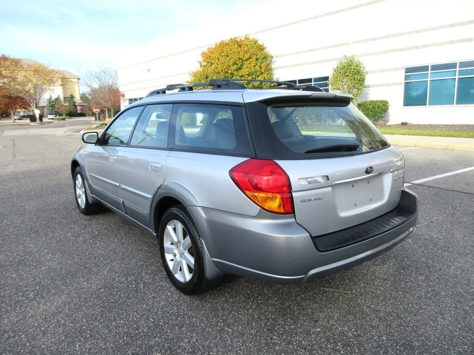 2007 Subaru Outback 3rd Gen - Image 7 of 21