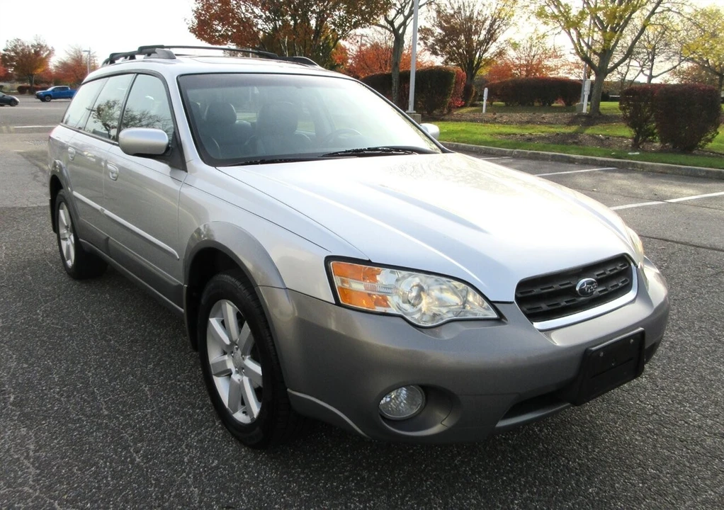 2007 Subaru Outback 3rd Gen - Image 10 of 21