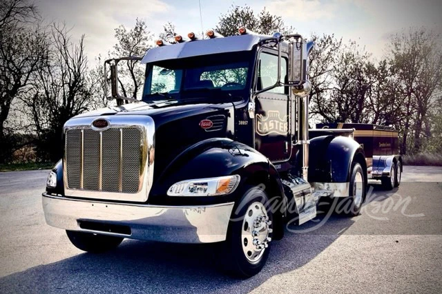 2007 Peterbilt - Image 30 of 31