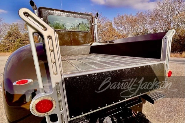 2007 Peterbilt - Image 31 of 31