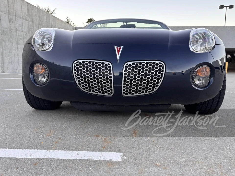 2007 Pontiac Solstice - Image 8 of 31