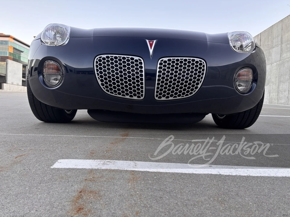 2007 Pontiac Solstice - Image 16 of 31