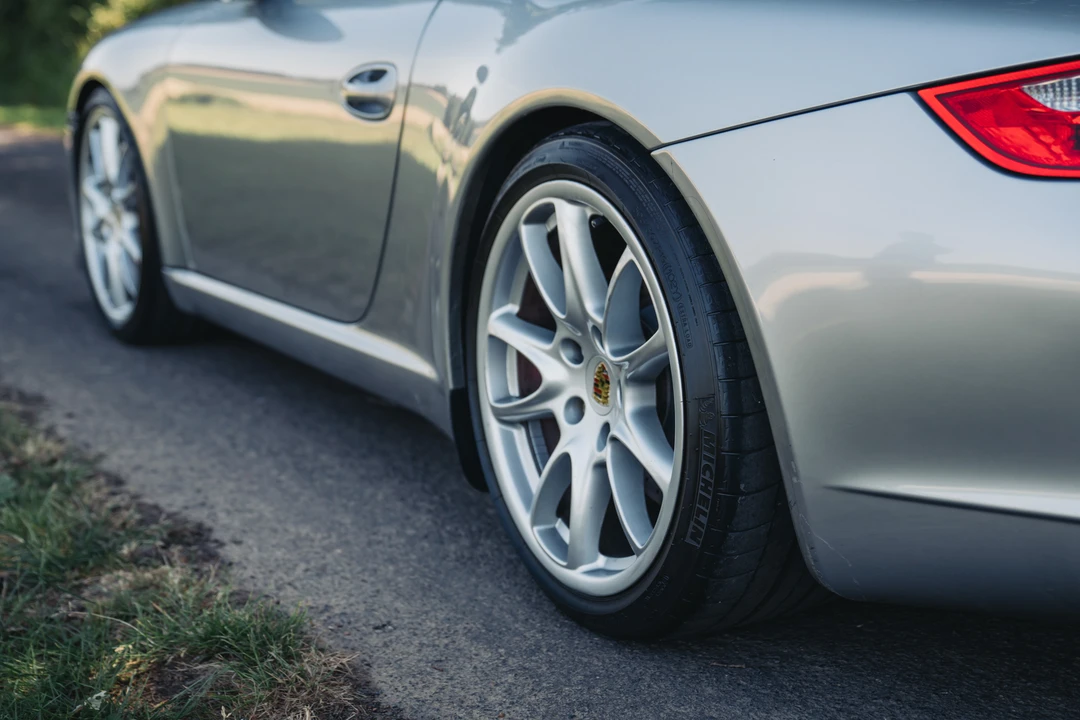 2007 Porsche 997 GT3 - Image 10 of 31