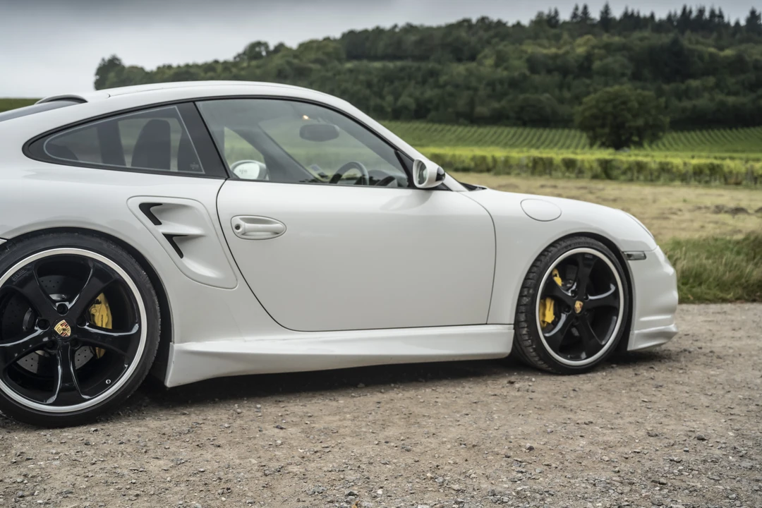 2007 Porsche 997 Turbo - Image 23 of 31