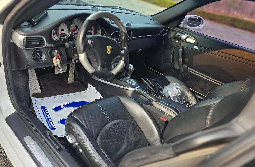2007 Porsche 997 Carrera - Image 13 of 14