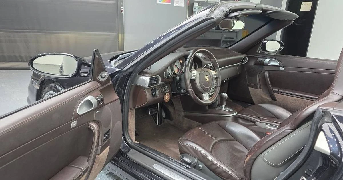 2007 Porsche 997 Carrera - Image 11 of 20