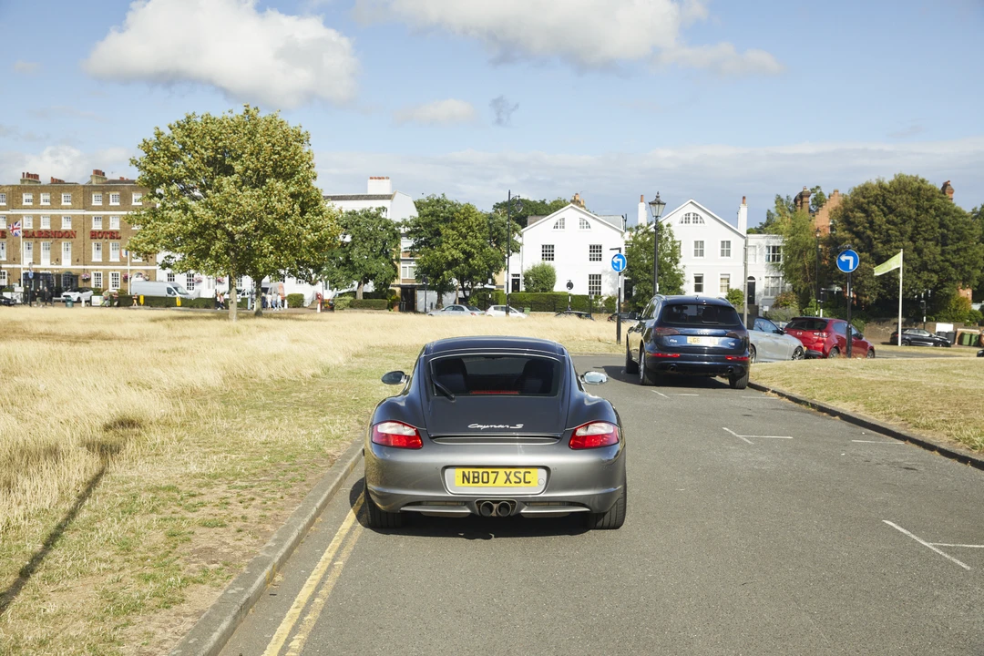 2007 Porsche 987 Cayman S - Image 14 of 31