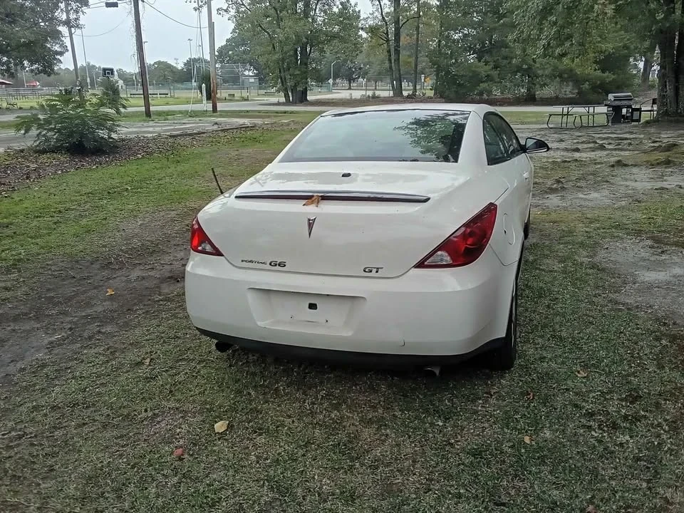 2007 Pontiac G6 - Image 4 of 6