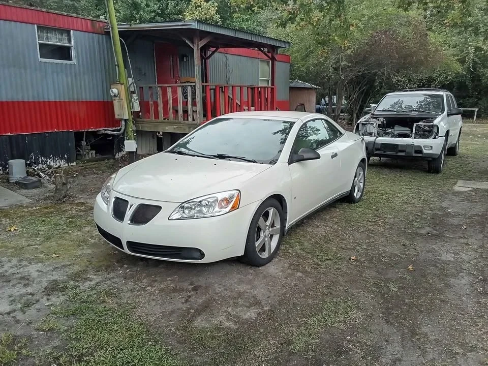 2007 Pontiac G6 - Image 3 of 6