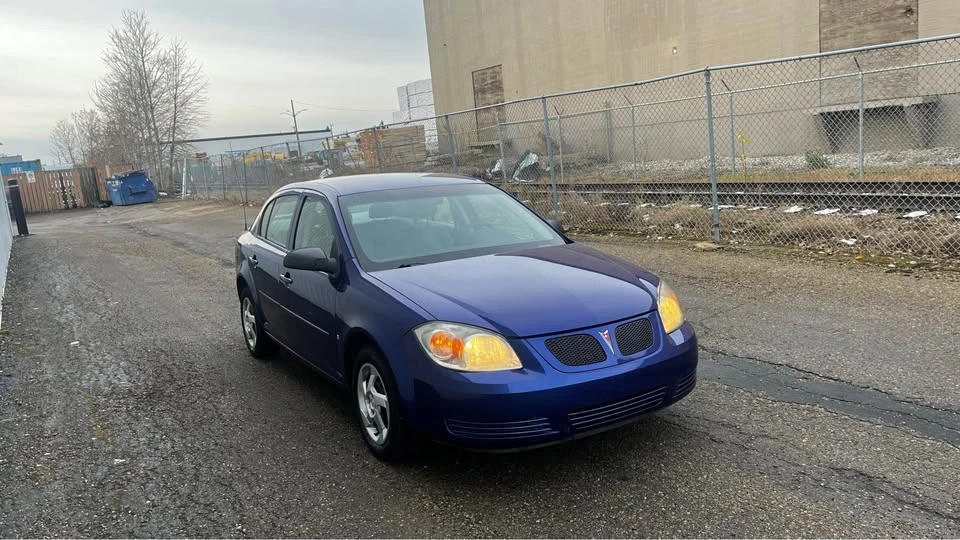 2007 Pontiac G5 - Image 2 of 8