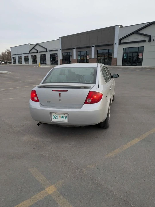 2007 Pontiac G5 - Image 4 of 9