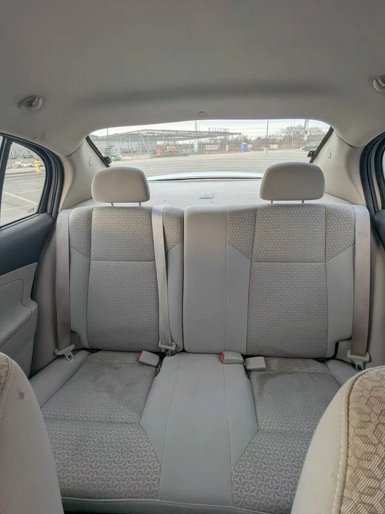 2007 Pontiac G5 - Image 7 of 9