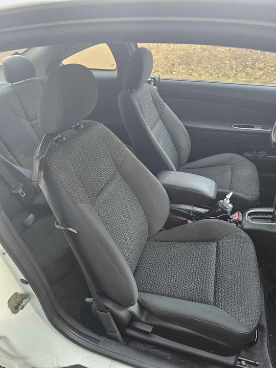2007 Pontiac G5 - Image 7 of 8
