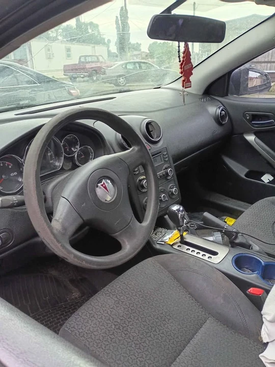 2007 Pontiac G6 - Image 2 of 3