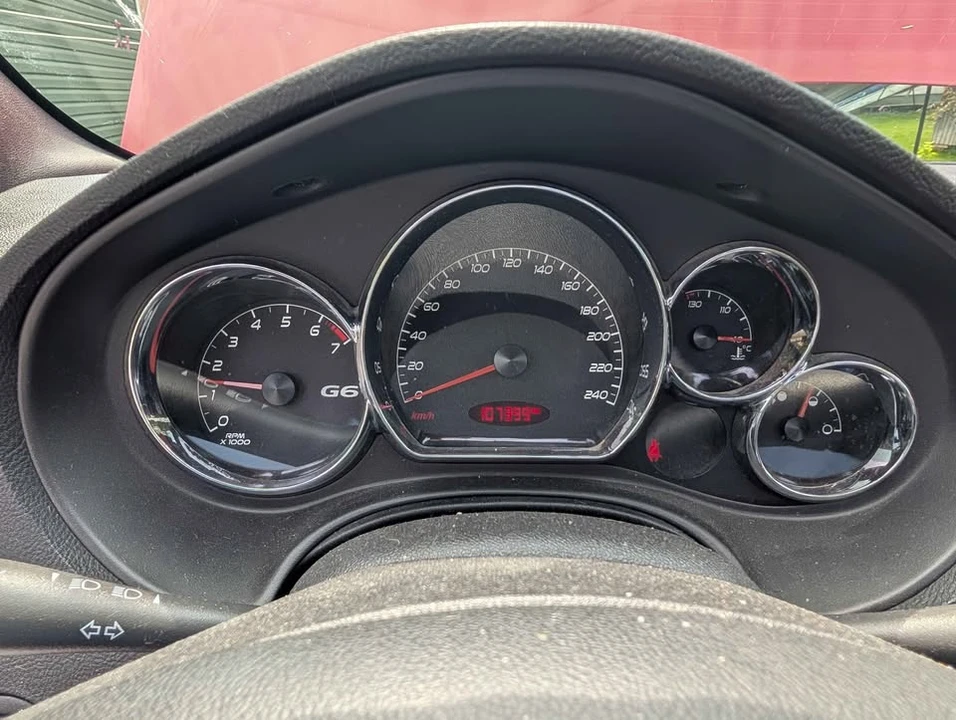 2007 Pontiac G6 - Image 2 of 14