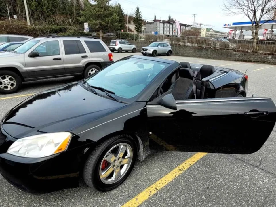 2007 Pontiac G6 - Image 3 of 7