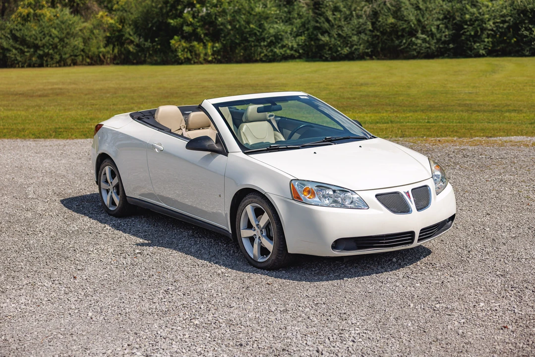 2007 Pontiac G6 - Image 2 of 31