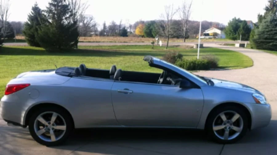 2007 Pontiac G6 - Image 2 of 10