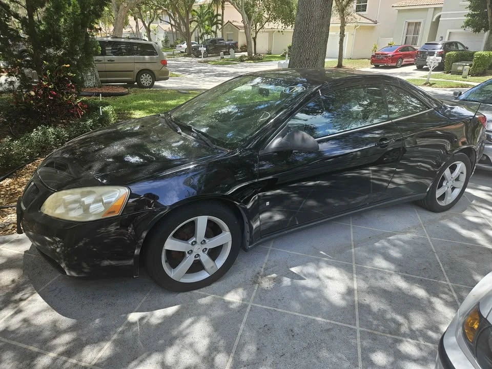 2007 Pontiac G6 - Image 2 of 4