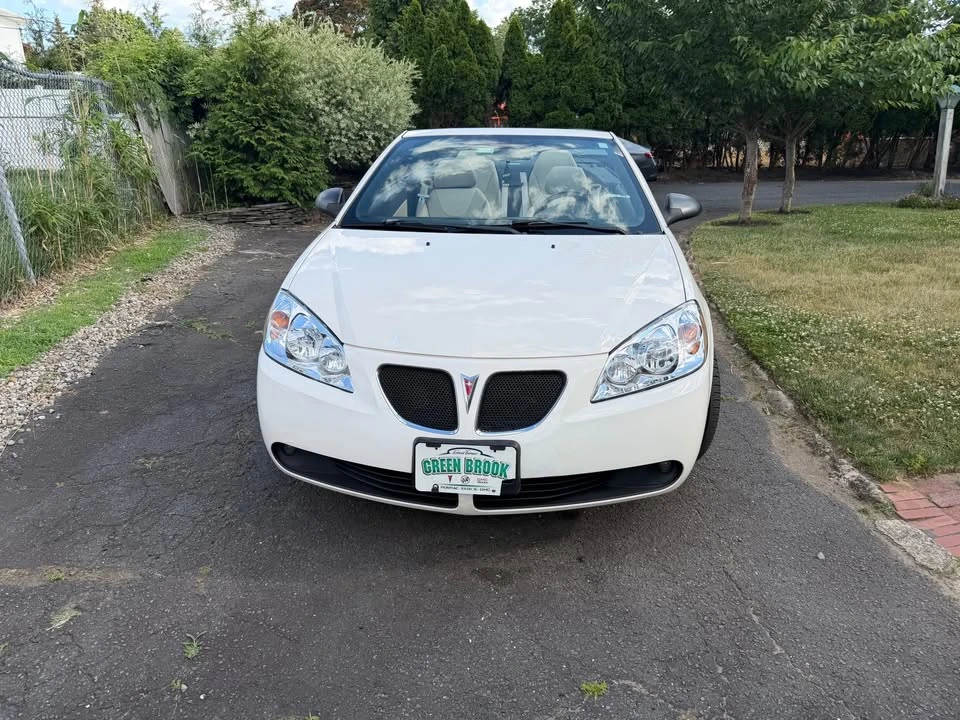 2007 Pontiac G6 - Image 2 of 12