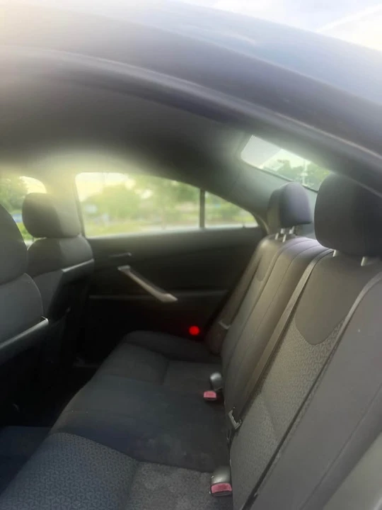 2007 Pontiac G6 - Image 3 of 6