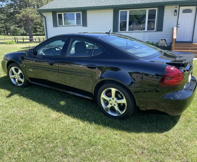 2007 Pontiac Grand Prix 3rd+ Gen - Image 3 of 25