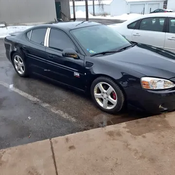 2007 Pontiac Grand Prix GXP Sedan 4D