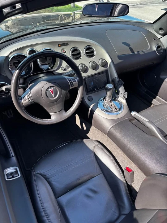 2007 Pontiac Solstice - Image 4 of 10
