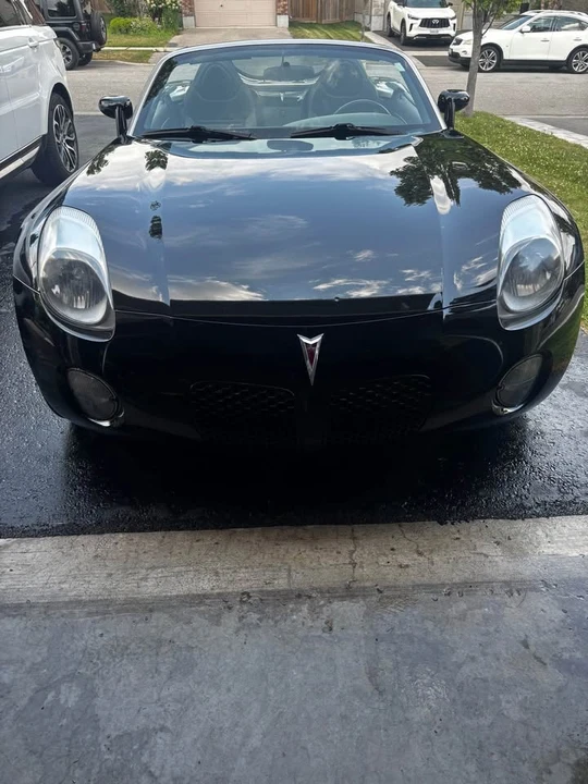 2007 Pontiac Solstice - Image 2 of 10