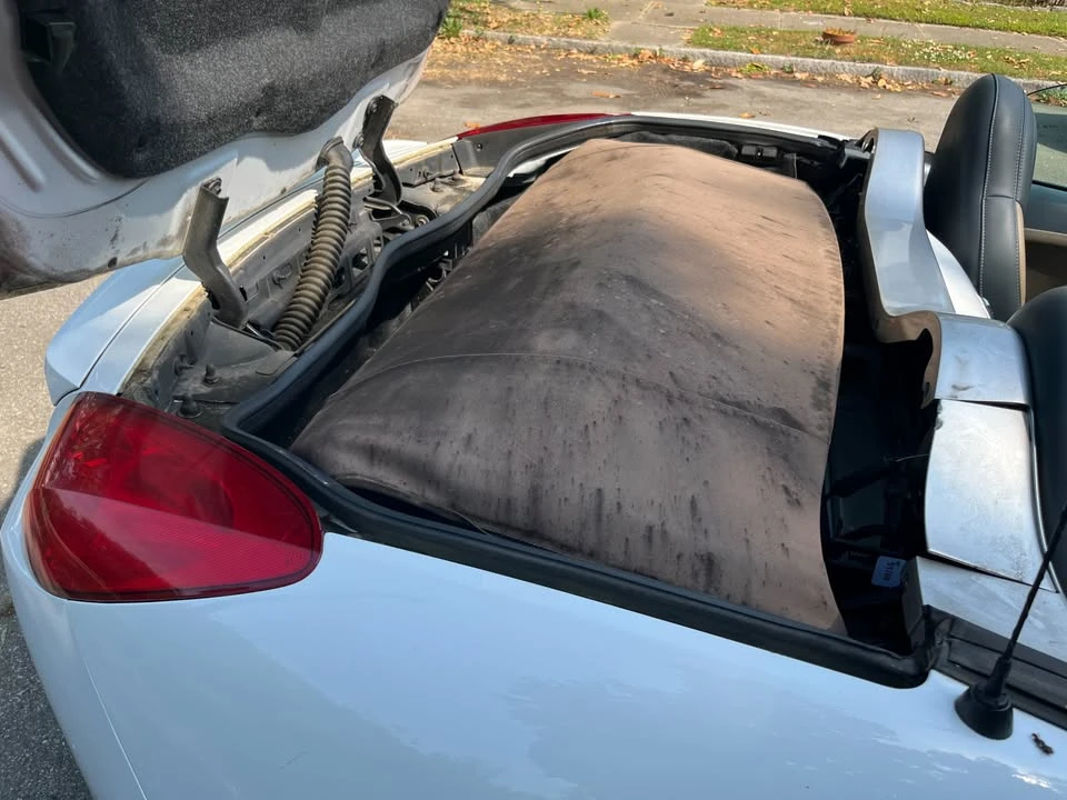 2007 Pontiac Solstice - Image 9 of 12