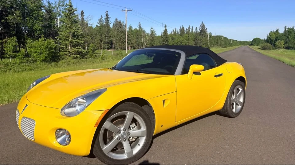 2007 Pontiac Solstice - Image 8 of 13