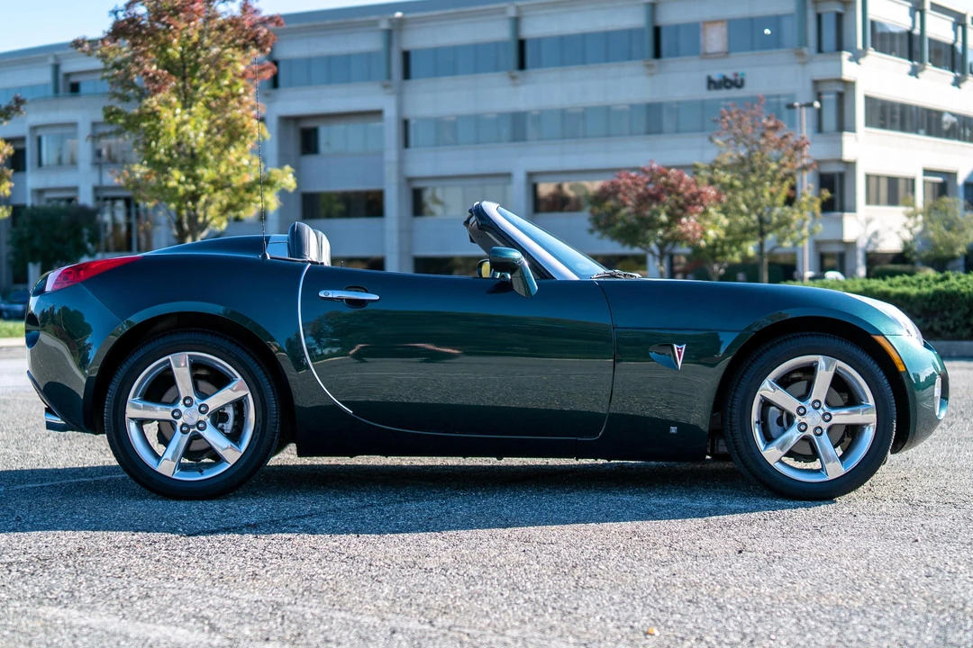 2007 Pontiac Solstice - Image 3 of 31
