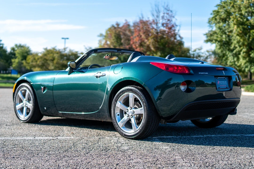 2007 Pontiac Solstice - Image 4 of 31