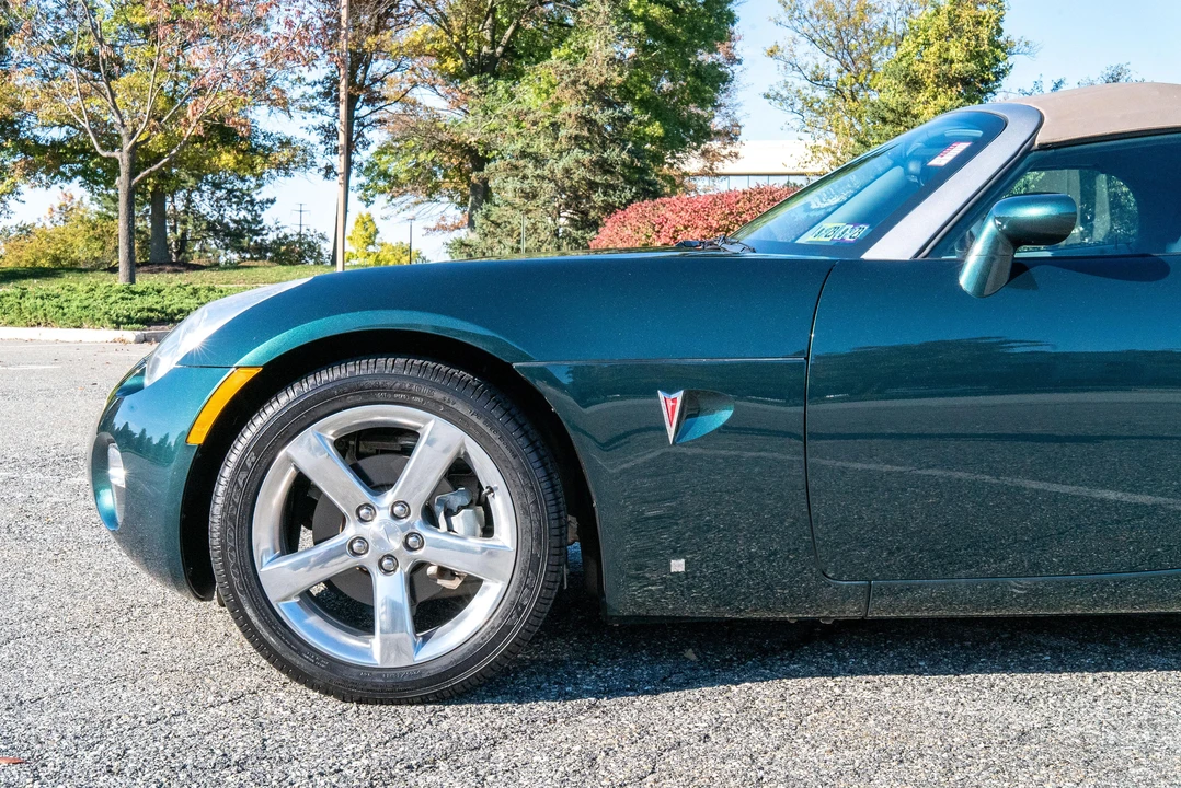 2007 Pontiac Solstice - Image 30 of 31