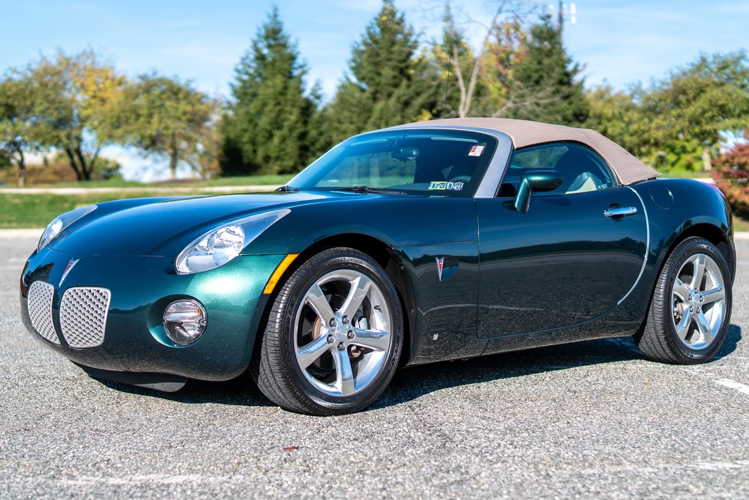 2007 Pontiac Solstice - Image 15 of 31