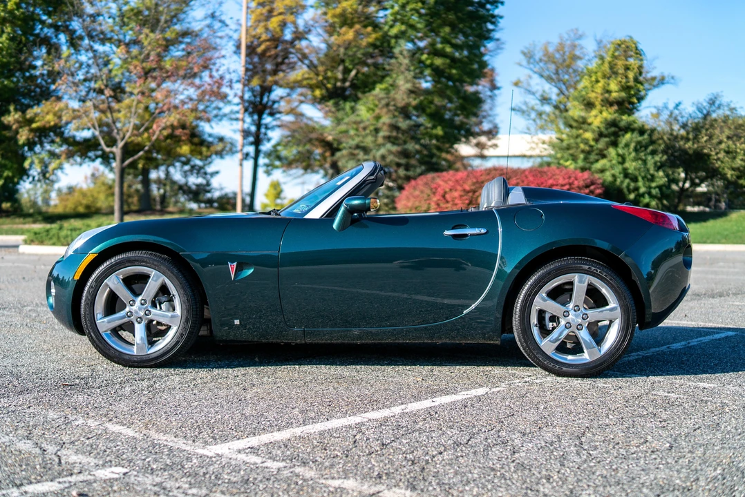 2007 Pontiac Solstice - Image 7 of 31