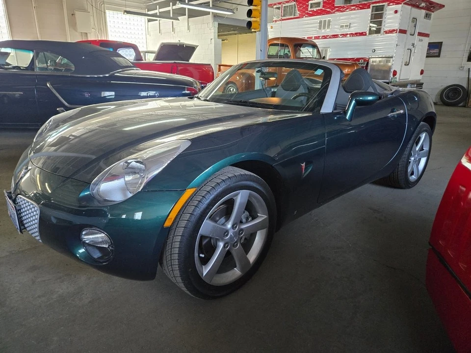 2007 Pontiac Solstice - Image 21 of 26