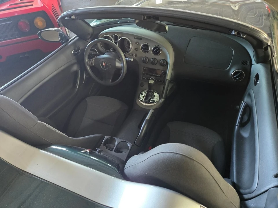 2007 Pontiac Solstice - Image 23 of 26
