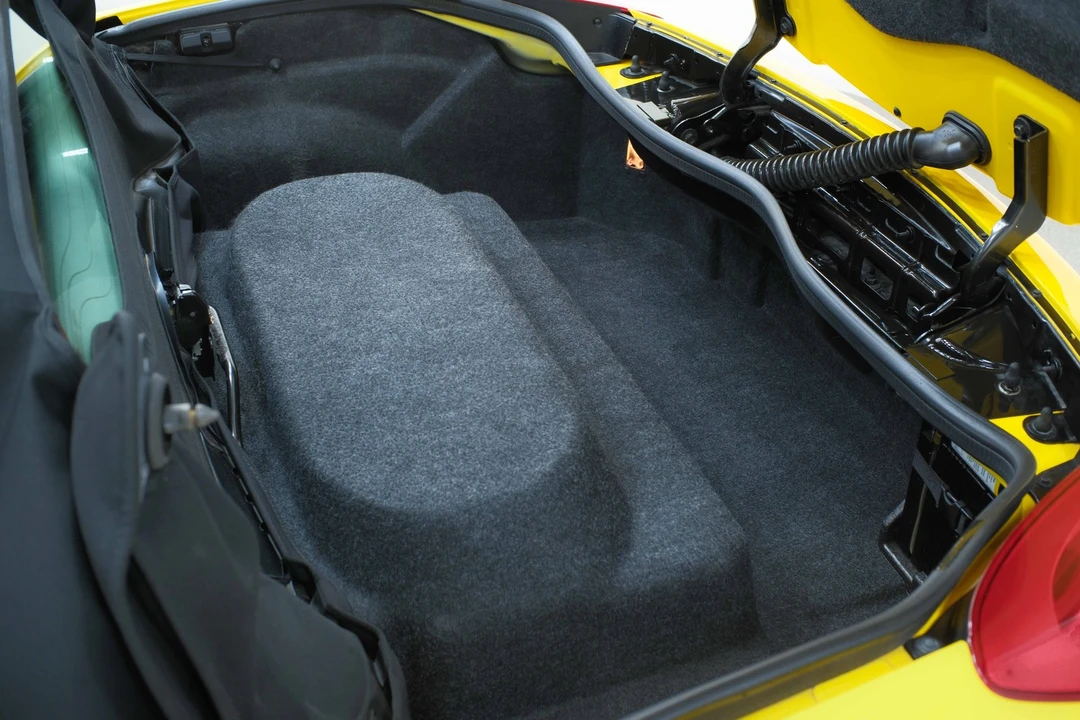 2007 Pontiac Solstice - Image 12 of 31